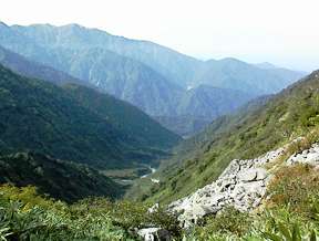 ブナクラ谷全景